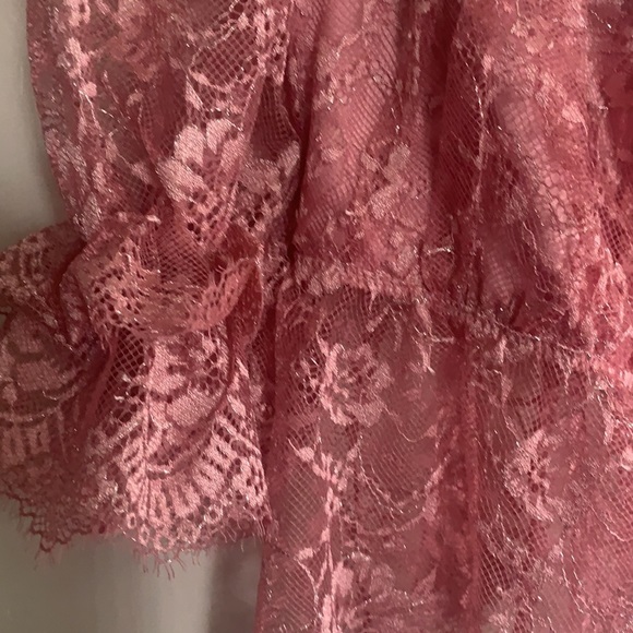 Victoria Secret Women’s Beautiful Top. Size Medium. Brand New. - Picture 6 of 8